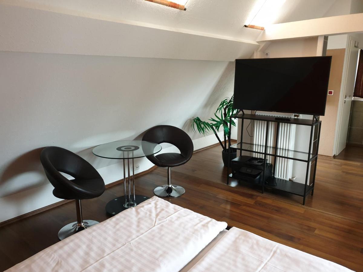 T&K Appartements Бад-Хомбург-фор-дер-Хёэ Экстерьер фото